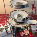 Compleet 4- Persoons 20-delig Siaki Porselain Kerstservies, Huis en Inrichting, Keuken | Servies, Ophalen, Nieuw, Overige stijlen