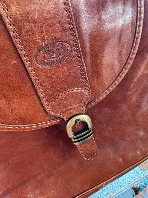 Vintage leren leer burkely’s tas geborduurd tassen festival, Sieraden, Tassen en Uiterlijk, Tassen | Damestassen, Gebruikt, Handtas