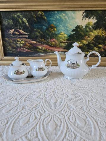 servies Dutch Castels beschikbaar voor biedingen