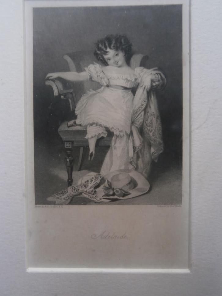 ADELAIDE, Mooie zw-wit gravure Adelijk  meisje in een stoel, Antiek en Kunst, Kunst | Etsen en Gravures, Ophalen of Verzenden