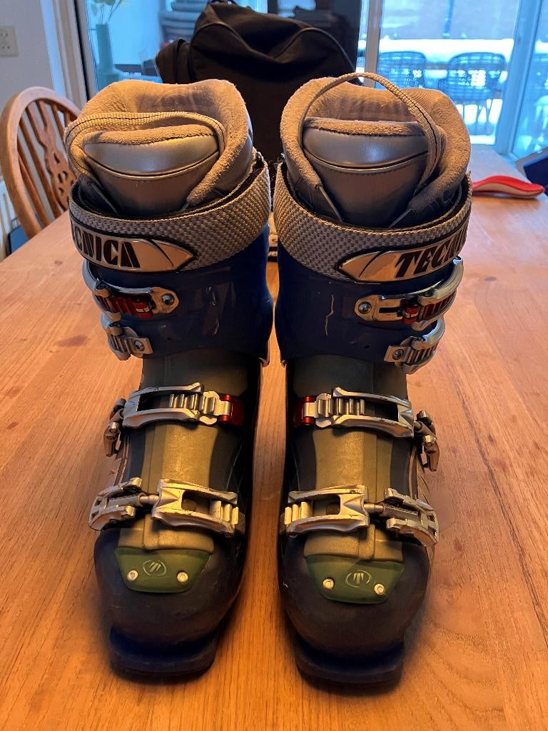 Tecnica Skischoenen Maat 27.0-27.5, Overige merken, 160 tot 180 cm, Gebruikt, Schoenen