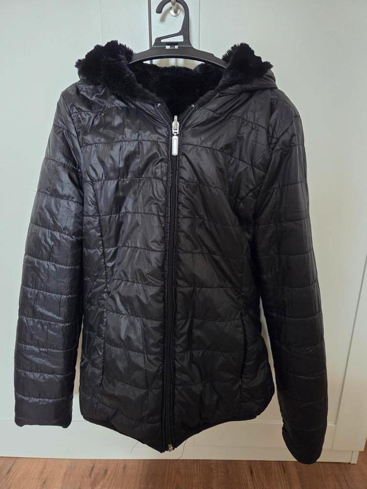 Twee Winterjassen - Verschillende Stijlen, Kinderen en Baby's, Kinderkleding | Maat 170, Gebruikt, Jas, Ophalen of Verzenden