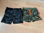 2 korte broekjes 98, Ophalen of Verzenden, Gebruikt, Jongen, Broek