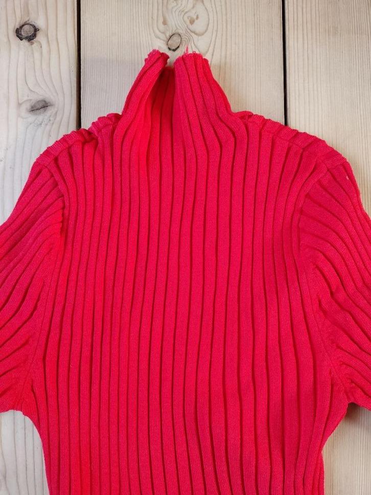 lange rode stretch jurk H&M M / 38, Kleding | Dames, Jurken, Zo goed als nieuw, Maat 38/40 (M), Rood, Onder de knie, Ophalen of Verzenden