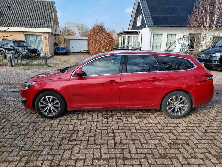 Peugeot 308 SW 1.2 Pure Tech, handel of export, geen APK, Auto's, Peugeot, Bedrijf, ABS, Airbags, Airconditioning, Bluetooth, Boordcomputer