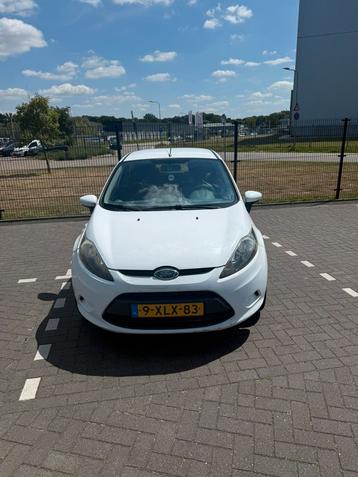 Ford Fiësta 1.25 44KW 5DR 2009 Wit beschikbaar voor biedingen