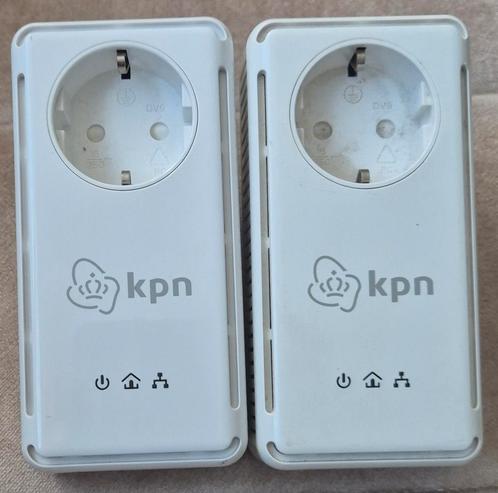KPN Powerline Adapters met stopcontact-doorvoer (set van 2), Computers en Software, Powerlines, Gebruikt, Ophalen of Verzenden