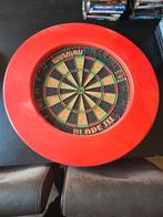 Winmau blade 3 dartbord + kunstof ring, Ophalen, Gebruikt, Dartbord