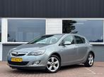 Opel Astra 1.4 Turbo Sport / Airco / Sensoren / Cruise / LMW, Auto's, Opel, Voorwielaandrijving, Gebruikt, 680 kg, 4 cilinders