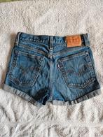 Levi's jeans shorts korte broek spijkerbroek w 26 w 26, Kort, Blauw, Ophalen of Verzenden, Zo goed als nieuw