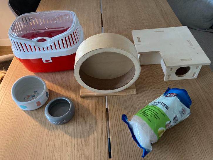 Spullen goudhamster, Dieren en Toebehoren, Knaagdieren en Konijnen | Toebehoren, Gebruikt, Loopwiel of Rad, Ophalen of Verzenden