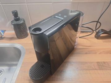 Nespresso apparaat zeer nette en vooral goede staat beschikbaar voor biedingen