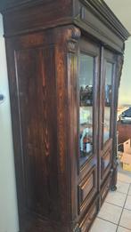 Antieken kast, Antiek en Kunst, Ophalen of Verzenden