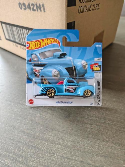 2022 K case Hot Wheels Ford Pickup, Hobby en Vrije tijd, Modelauto's | Overige schalen, Ophalen of Verzenden