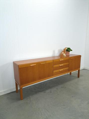 Teak design Palette Möbelwerk dressoir, vintage sideboard beschikbaar voor biedingen