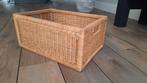 Leuke z.g.a.n. rieten mand 45 x 32 x 21,5, Huis en Inrichting, Woonaccessoires | Schalen en Manden, Ophalen of Verzenden, Zo goed als nieuw