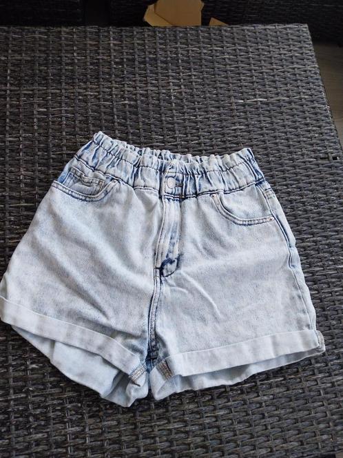 Korte broek van FBsisters, Kleding | Dames, Broeken en Pantalons, Zo goed als nieuw, Maat 36 (S), Blauw, Kort, Ophalen of Verzenden