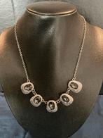Leuke zilverkleurige ketting, Ophalen of Verzenden, Zilver, Overige materialen