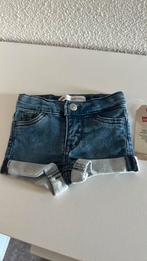 Nieuw korte spijkerbroek maat 62 merk Levi’s, Ophalen of Verzenden, Nieuw, Meisje, Broekje