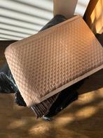 Luchtkussen Bubbeltjes enveloppen 18 x 23 cm., Postzegels en Munten, Brieven en Enveloppen | Nederland, Ophalen of Verzenden