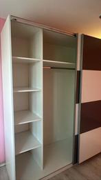 Kledingkast met schuifdeuren, Huis en Inrichting, Kasten | Kledingkasten, Met plank(en), Kunststof, 200 cm of meer, Ophalen of Verzenden