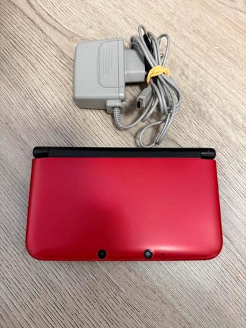Nintendo 3DS XL Rood Incl. Oplader beschikbaar voor biedingen