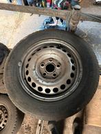 Winterbanden met stalen velgen 205/65 R16 steekmaat 5x112, Auto-onderdelen, Banden en Velgen, Ophalen, Gebruikt, 15 inch, Banden en Velgen