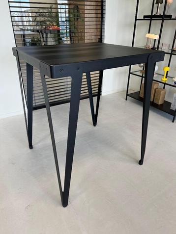 Statafel Functionals lloyd high table beschikbaar voor biedingen