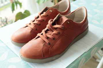 Unisex lederen schoenen maat 40 100% nieuw! beschikbaar voor biedingen