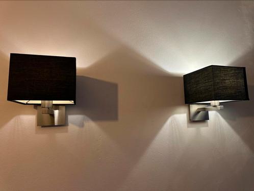 Twee wandlampen metaal met zwart stoffen kap, Huis en Inrichting, Lampen | Wandlampen, Zo goed als nieuw, Metaal, Stof, Ophalen of Verzenden