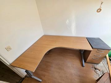 Gratis bureaublad! beschikbaar voor biedingen