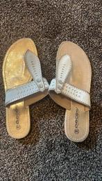 Teenslippers Pieces, Slippers, Wit, Ophalen of Verzenden, Gedragen