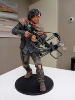 The walking dead Daryl 10 inch / 25 cm deluxe action figure, Ophalen of Verzenden, Actiefiguur of Pop