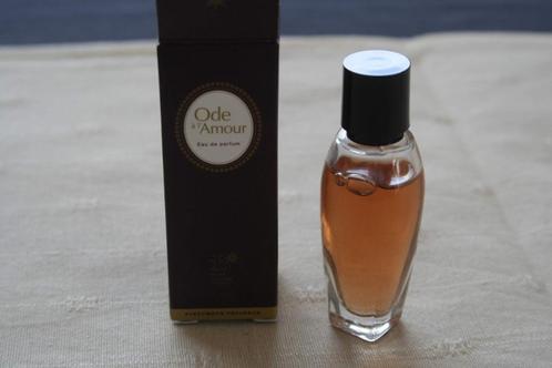 Parfumeur Voyageur Ode a l'Amour Edp 7,5 ml Nieuw OVP, Verzamelen, Parfumverzamelingen, Nieuw, Miniatuur, Gevuld, Verzenden