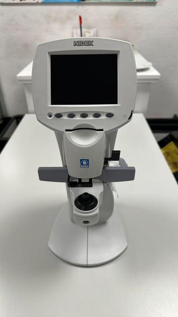 NidekLM-600P Lensmeter .Moederboard kapot. beschikbaar voor biedingen