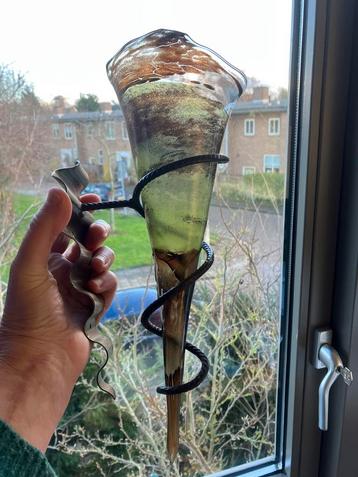 Glazen wandobject/wandvaas ontwerper Miranda van der Waal beschikbaar voor biedingen