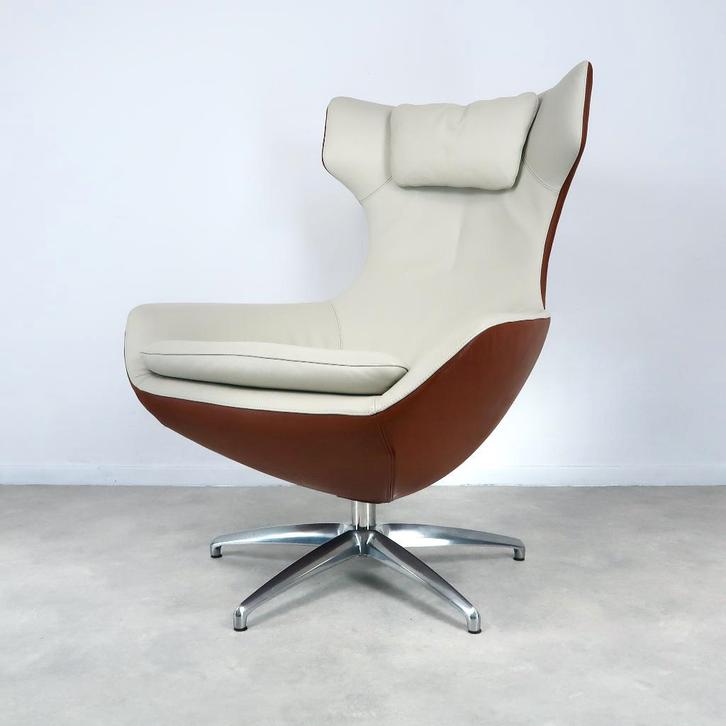 draaifauteuil Caruzzo Leolux leer kantelbaar 2022, Huis en Inrichting, Fauteuils, Zo goed als nieuw, Leer, Metaal, 75 tot 100 cm