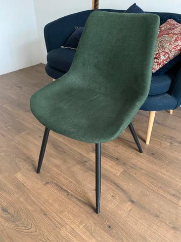 GRATIS groene stoel beschikbaar voor biedingen