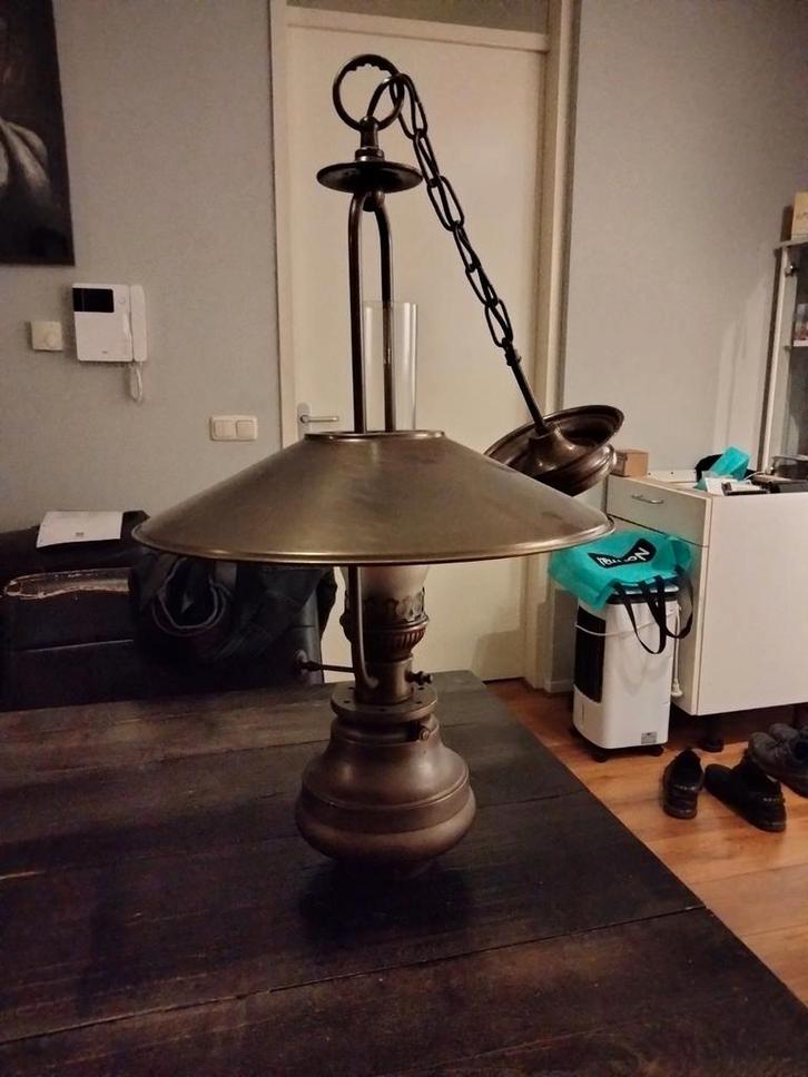 Oude hanglamp met glazen buis, Huis en Inrichting, Lampen | Hanglampen, Gebruikt, 75 cm of meer, Glas, Metaal, Ophalen of Verzenden