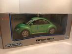 Volkswagen New Beetle green welly, Hobby en Vrije tijd, Modelauto's | 1:18, Welly, Ophalen of Verzenden, Zo goed als nieuw, Auto