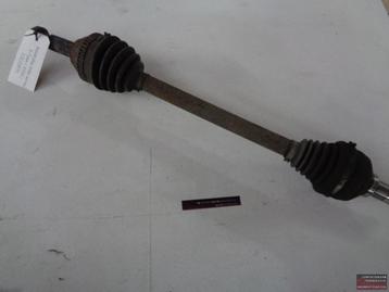 Aandrijfas links achter Jaguar S-Type / X350 /  C2C22870 beschikbaar voor biedingen