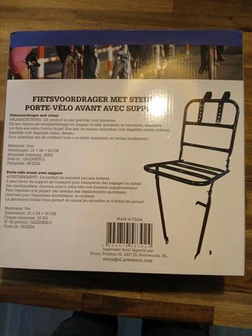 Fietsvoordrager met Steun - Nieuw in doos beschikbaar voor biedingen