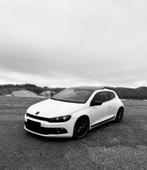 Volkswagen 2009 Wit, Auto's, Volkswagen, Voorwielaandrijving, Euro 5, 15 km/l, Zwart