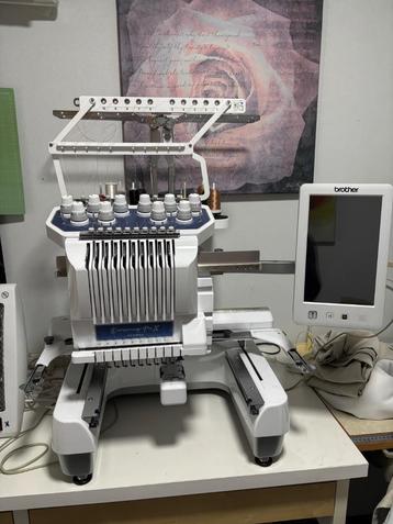 Borduurmachine, Industriële Naaimachine beschikbaar voor biedingen