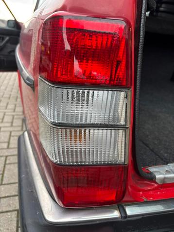 Achterlichten volvo 240 / 245 (rood/wit) beschikbaar voor biedingen