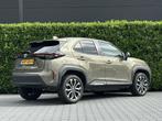 Toyota Yaris Cross 1.5 Hybrid Dynamic, CARPLAY, ECC-AIRCO, A, Stof, Gebruikt, Zwart, 1290 kg