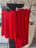 2 delige rode set one size, Ophalen of Verzenden, Nieuw, Rood