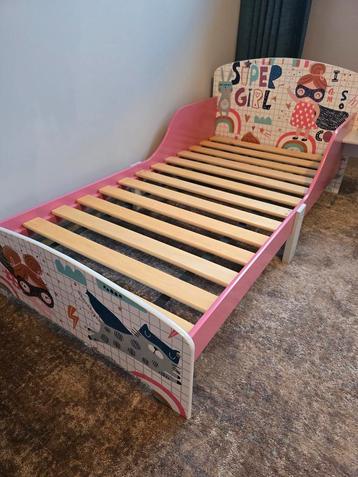 Peuter meisjes bed / set beschikbaar voor biedingen