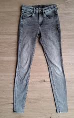G-Star Model Lhana
Maat 27, lengte 34
Zgan, Ophalen of Verzenden, W27 (confectie 34) of kleiner, Grijs, G-STAR RAW