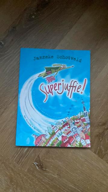 Superjuffie beschikbaar voor biedingen